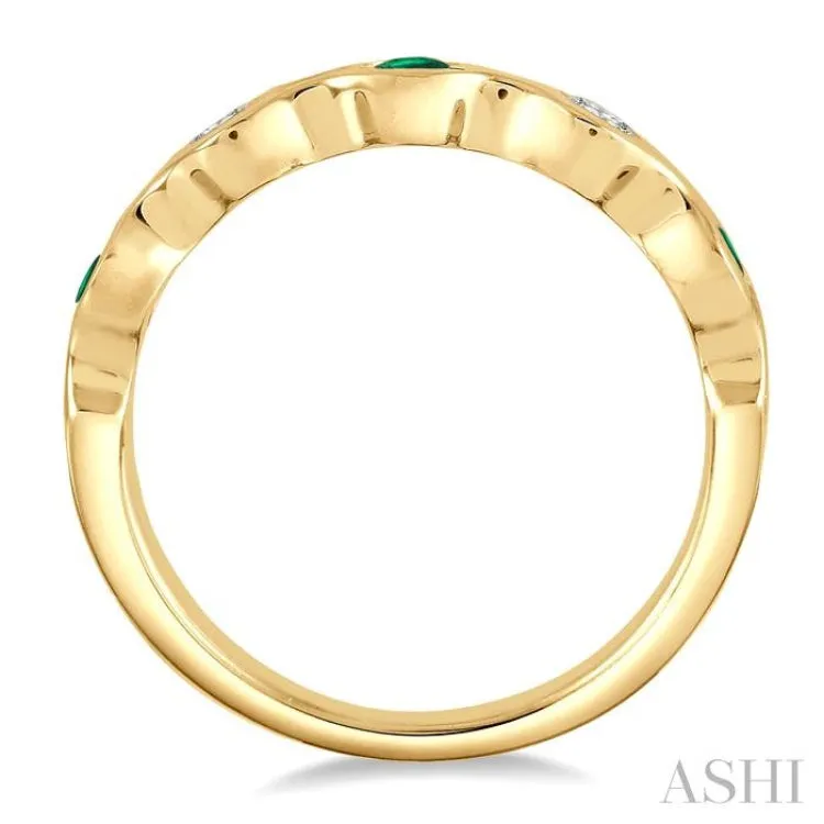 2.8MM Bezel Set Emerald and 1/6 ctw Round Cut Diamond Precious Stackable Band in 14K Yellow Gold