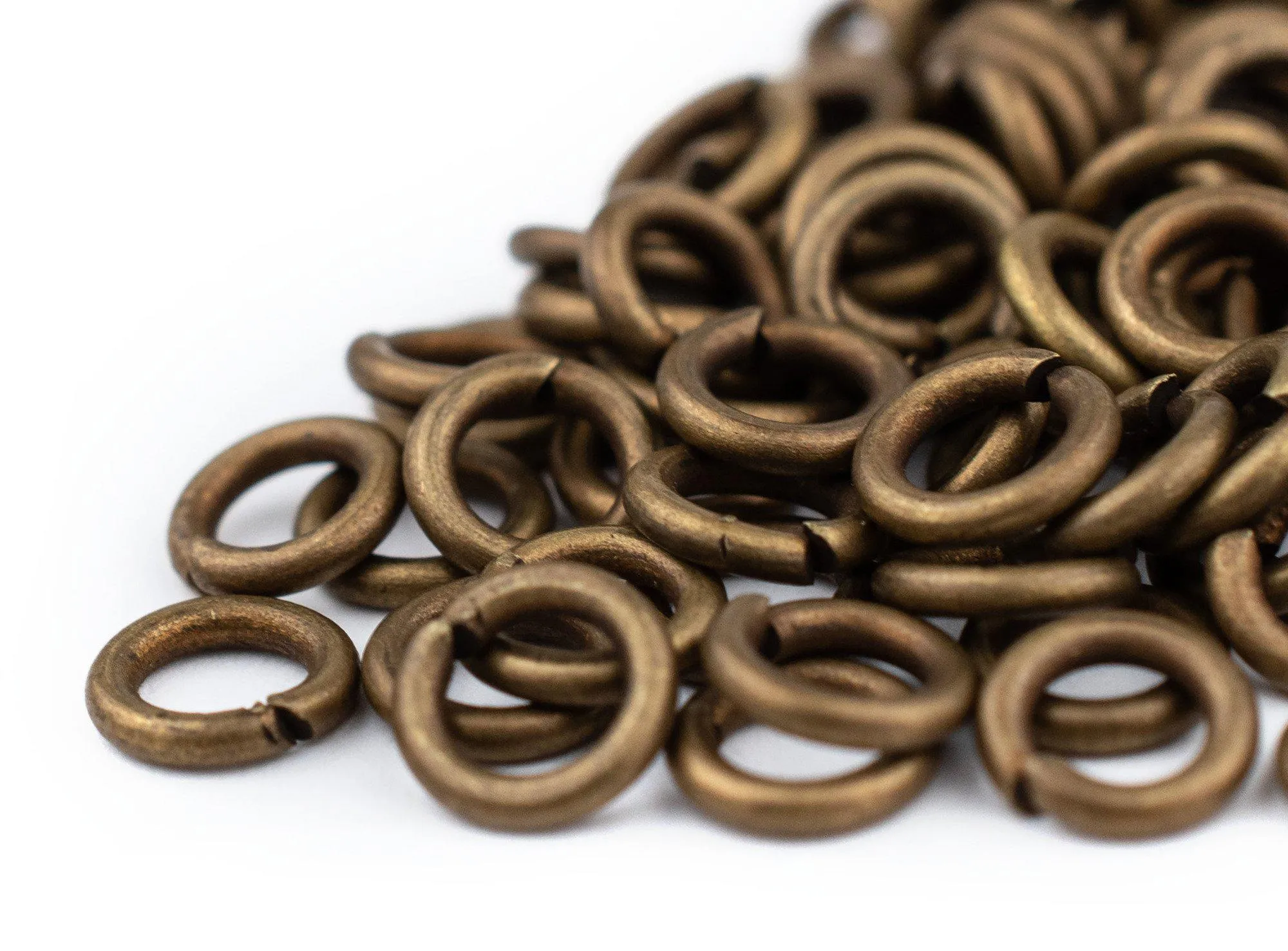 6mm Bronze Round Jump Rings (Approx 100 pieces)