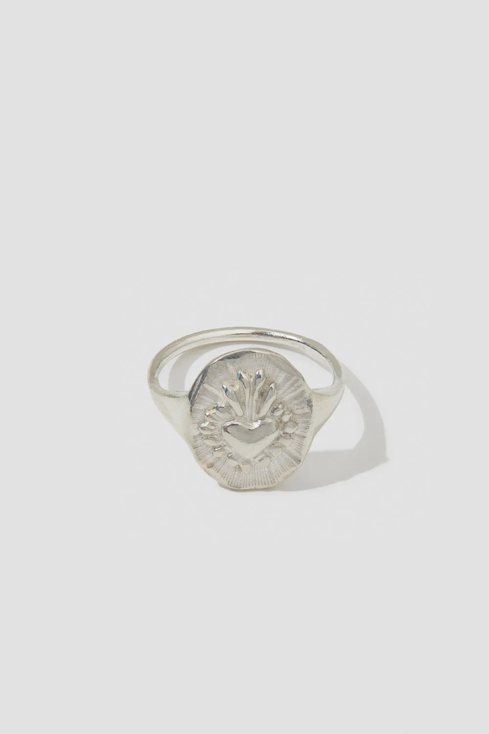 Corazon Mini Signet Ring