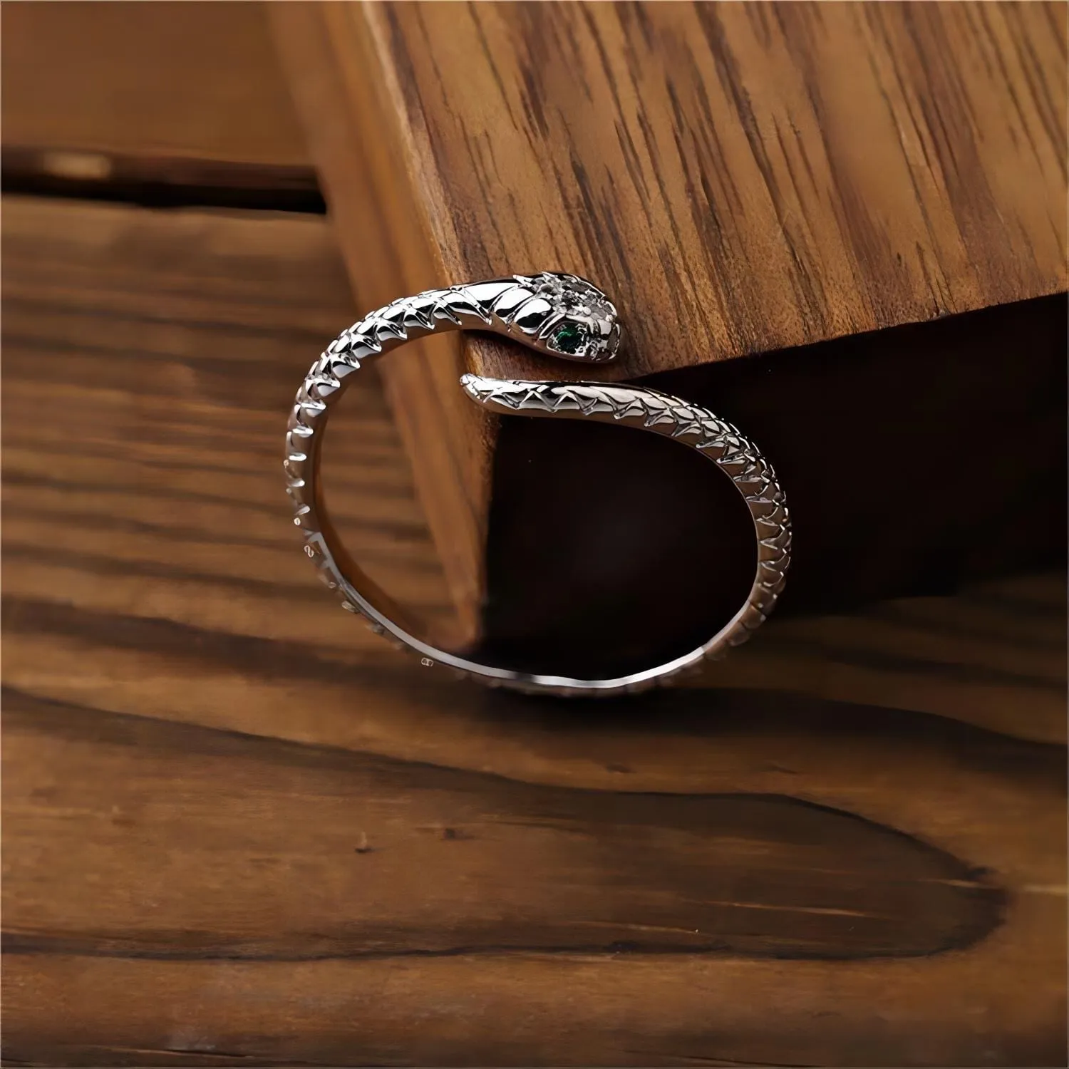 Elegant Adjustable Snake Ring