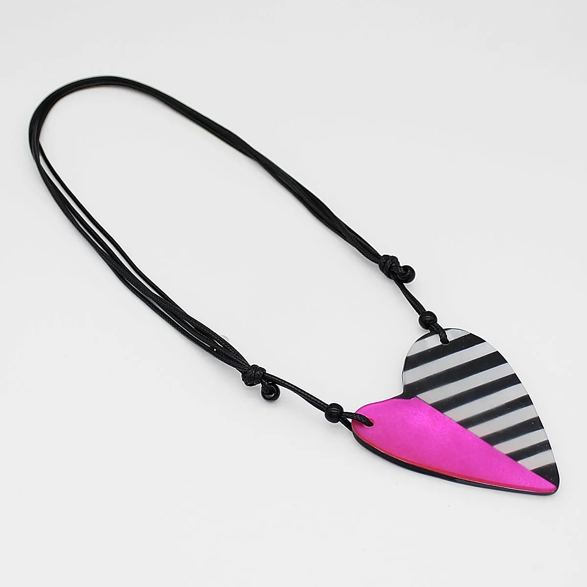 Fuchsia and Black Anastasia Heart Pendant