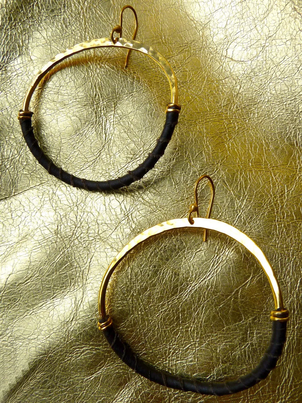 HOOP EARRINGS HAMMERED BRASS LEATHER SMALL LARGE