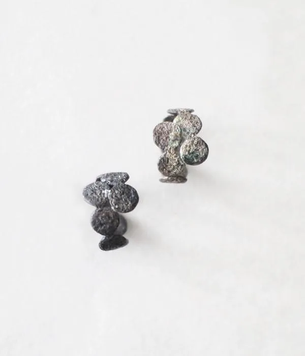 Jona 9 Dots Ring