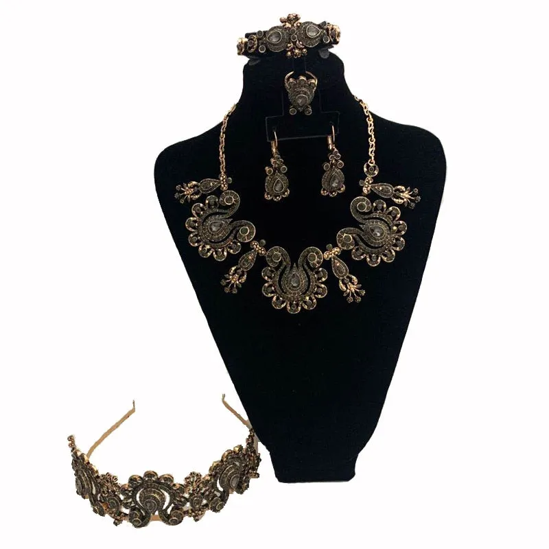 Queen Kamaria Jewellery Set