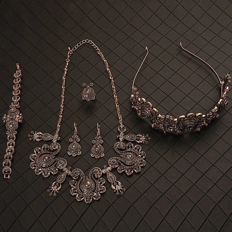 Queen Kamaria Jewellery Set