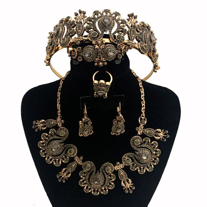 Queen Kamaria Jewellery Set