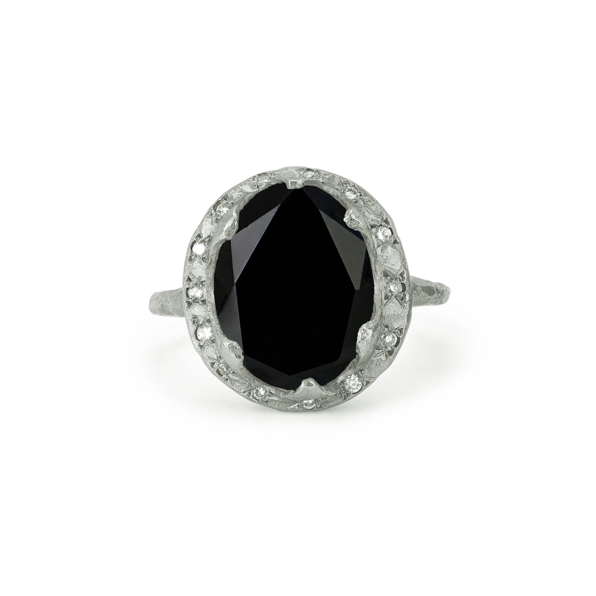 Queen Oval Onyx Ring with Sprinkled Diamonds