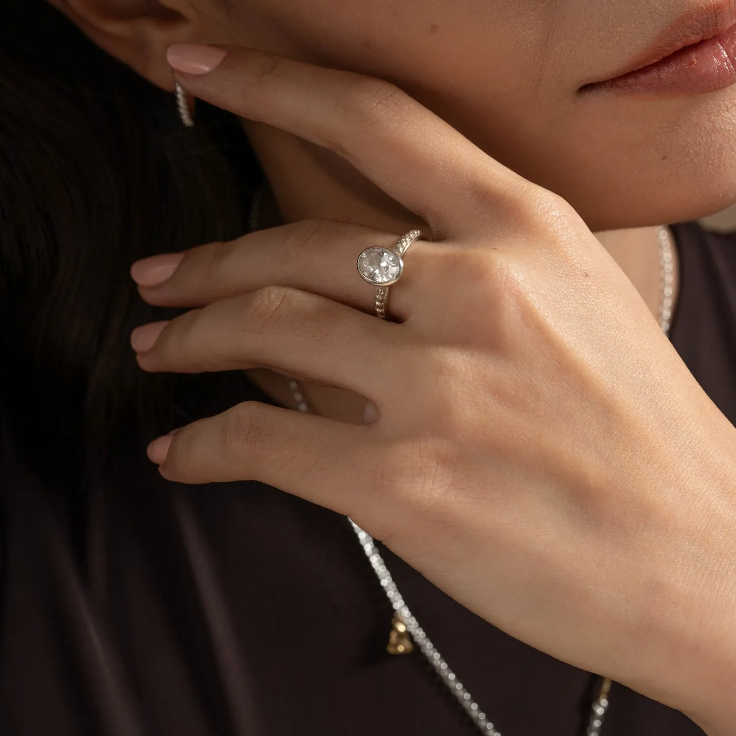 White Topaz Oval Granular Dotty Twinkle Ring