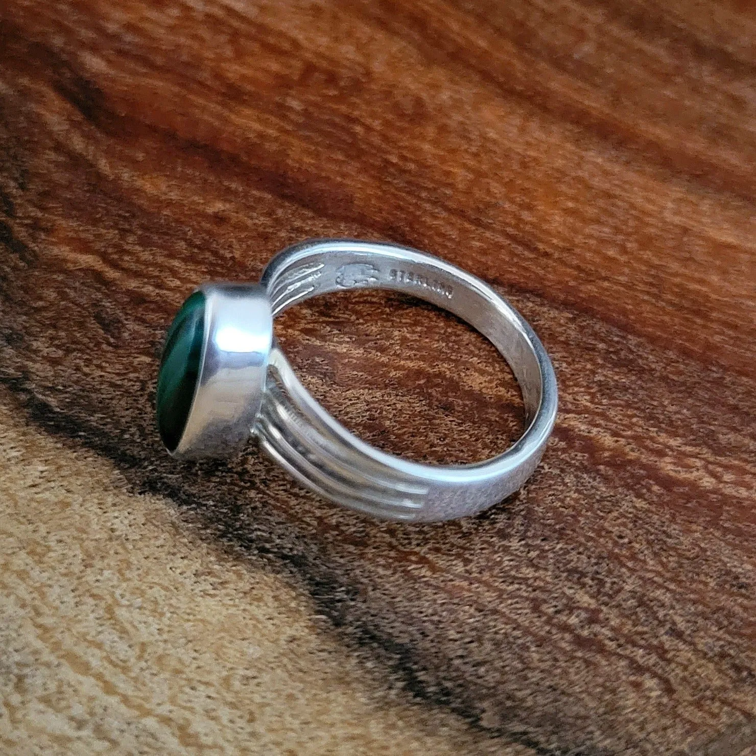 Zuni Made Sterling Silver & Malachite Ring BB-RNG-0002